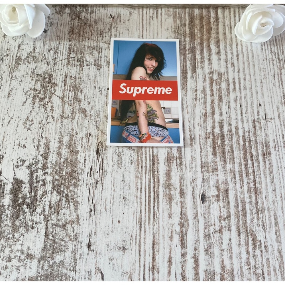 Brand new Supreme sticker